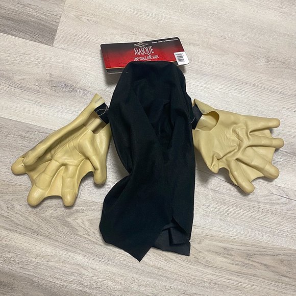 Hooded Faceless Mask with Webbed Hands - Picture 3 of 5